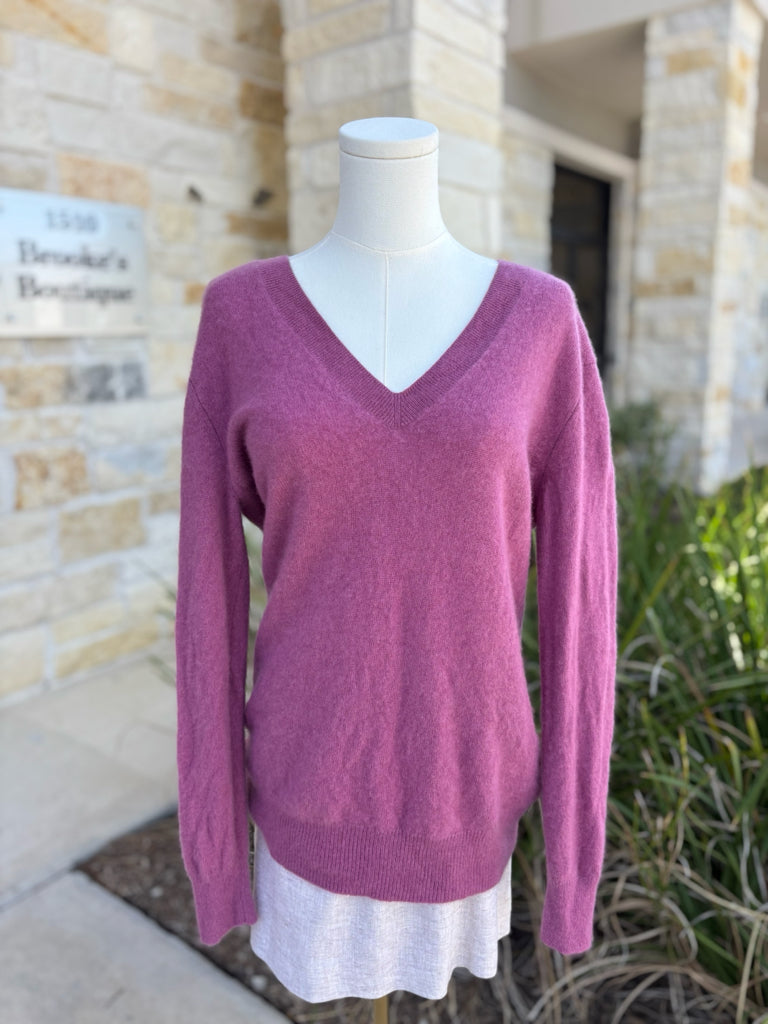 Vince Size Medium 100% Cashmere Top