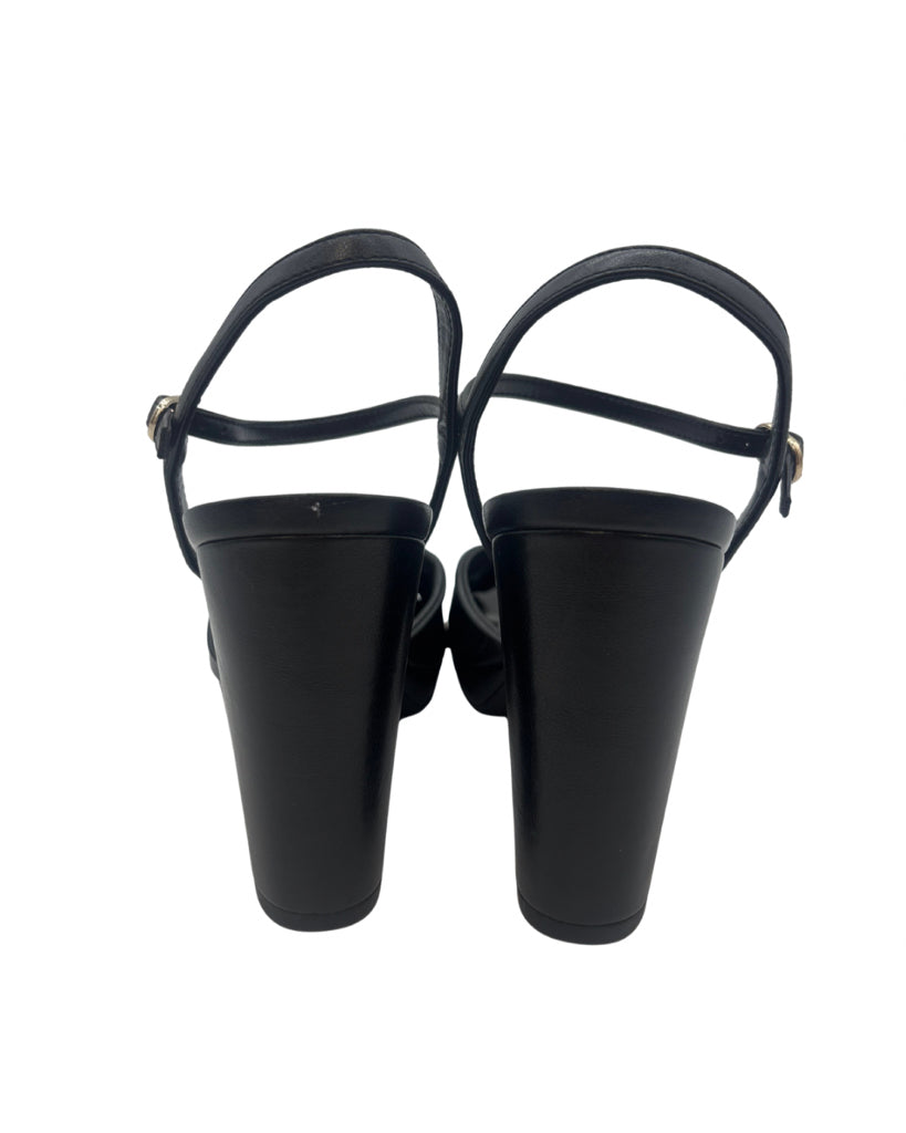Anne Klein Size 8.5 Heels