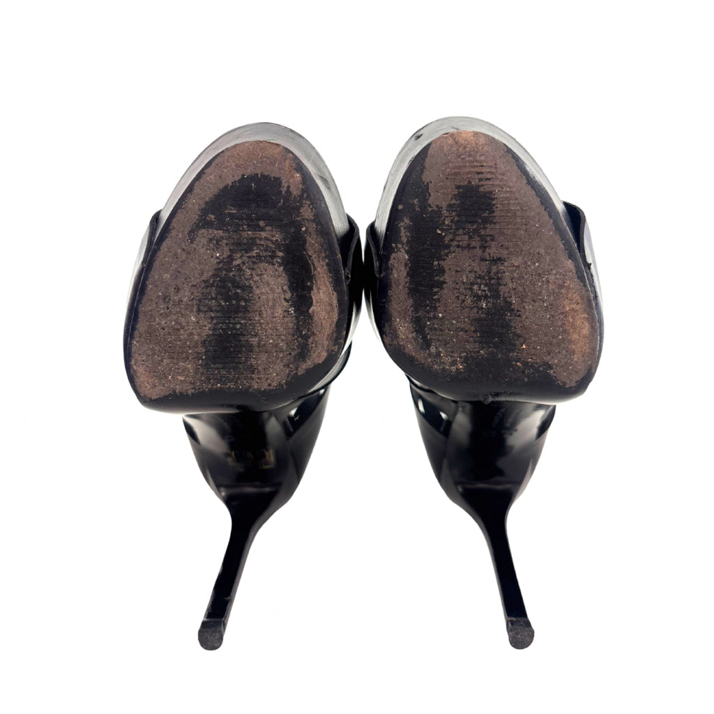 Vera Wang Size 7.5 Black Shoes