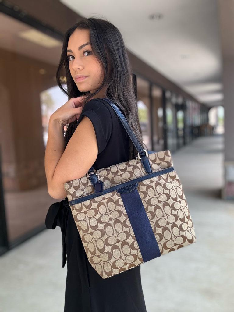 Coach Monogram Purse