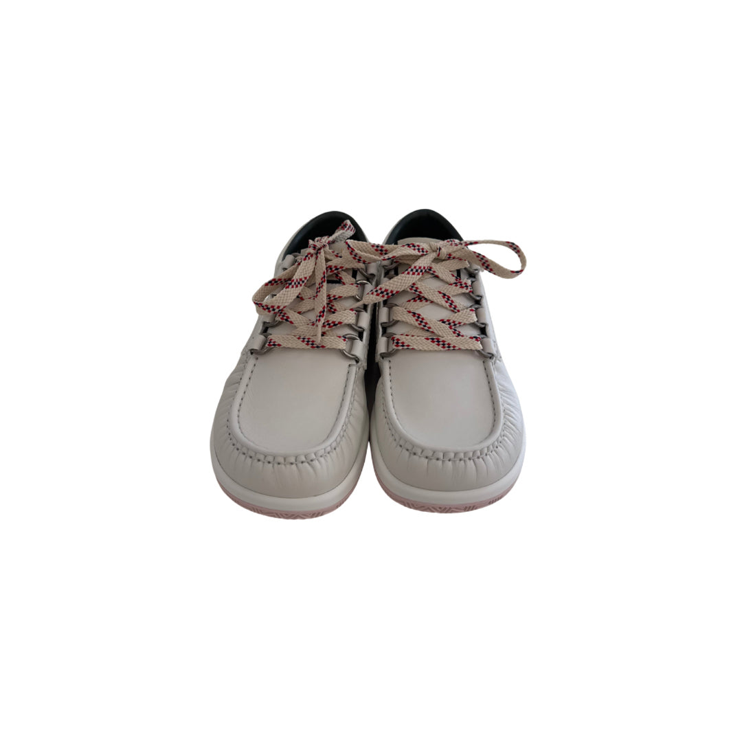Gucci White Size 10 Boat Shoes