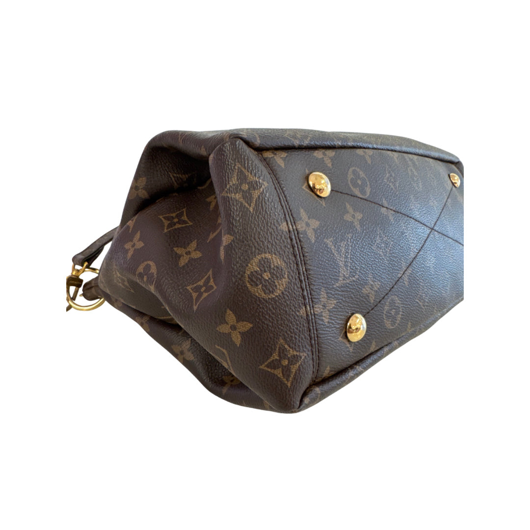 Louis Vuitton Monogram Pallas