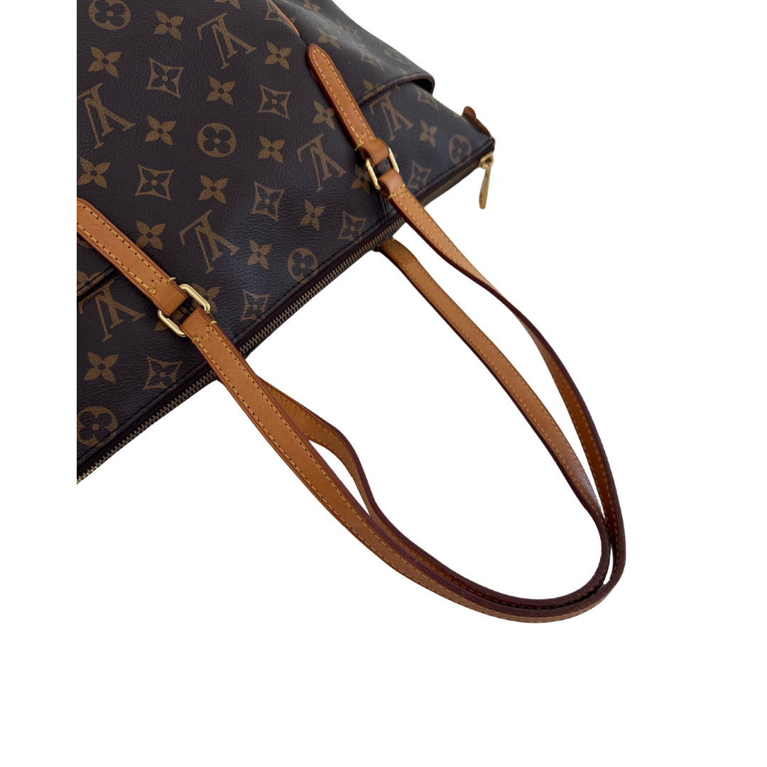 Louis Vuitton Monogram Totally PM