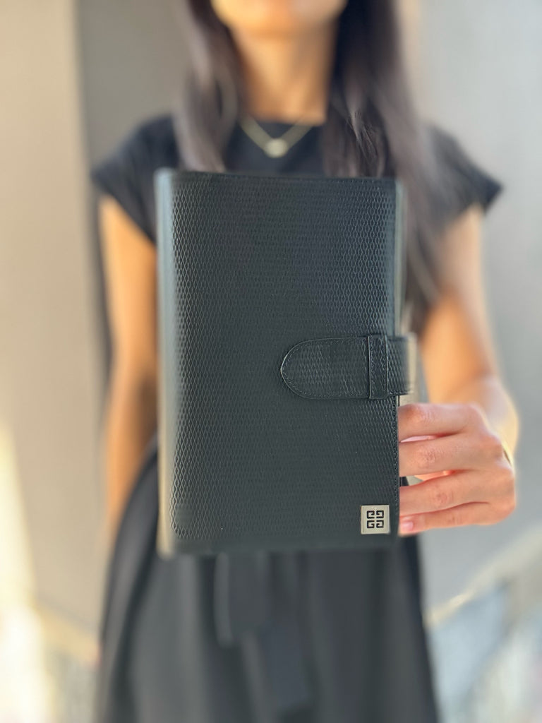 Givenchy Black Agenda