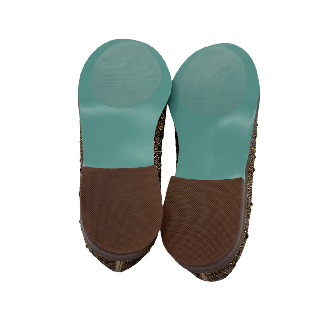 Betsey Johnson Size 7 Gold Loafers