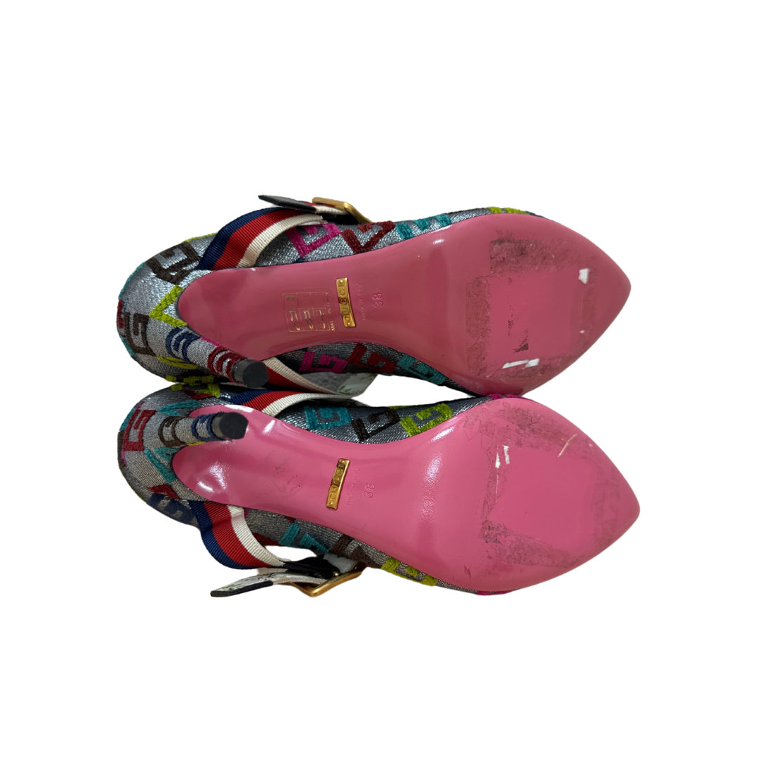 Gucci Size 38 Velvet GG Pumps