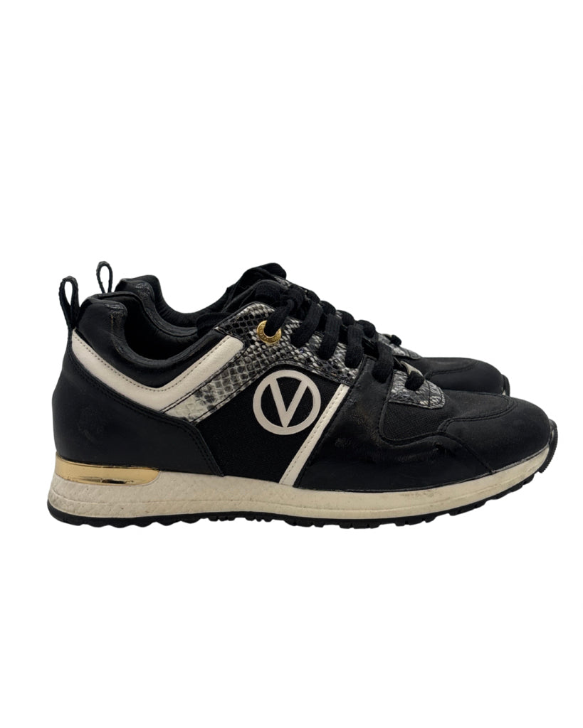 Mario Valentino Size 6 Black Sneakers