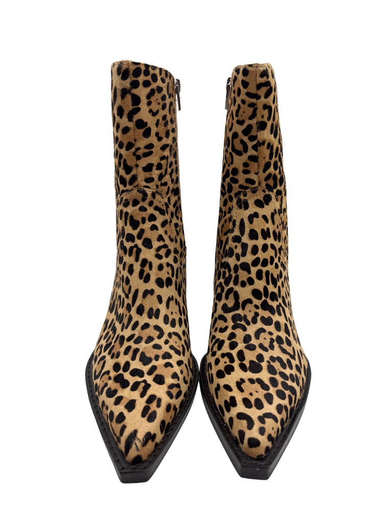 Dolce Vita Size 8 cheetah Boots
