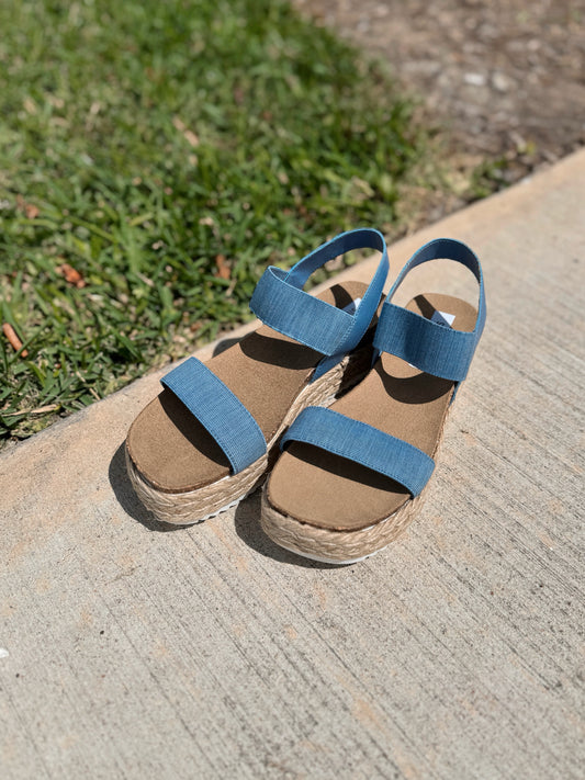 Steve Madden Size 7 Blue Sandals