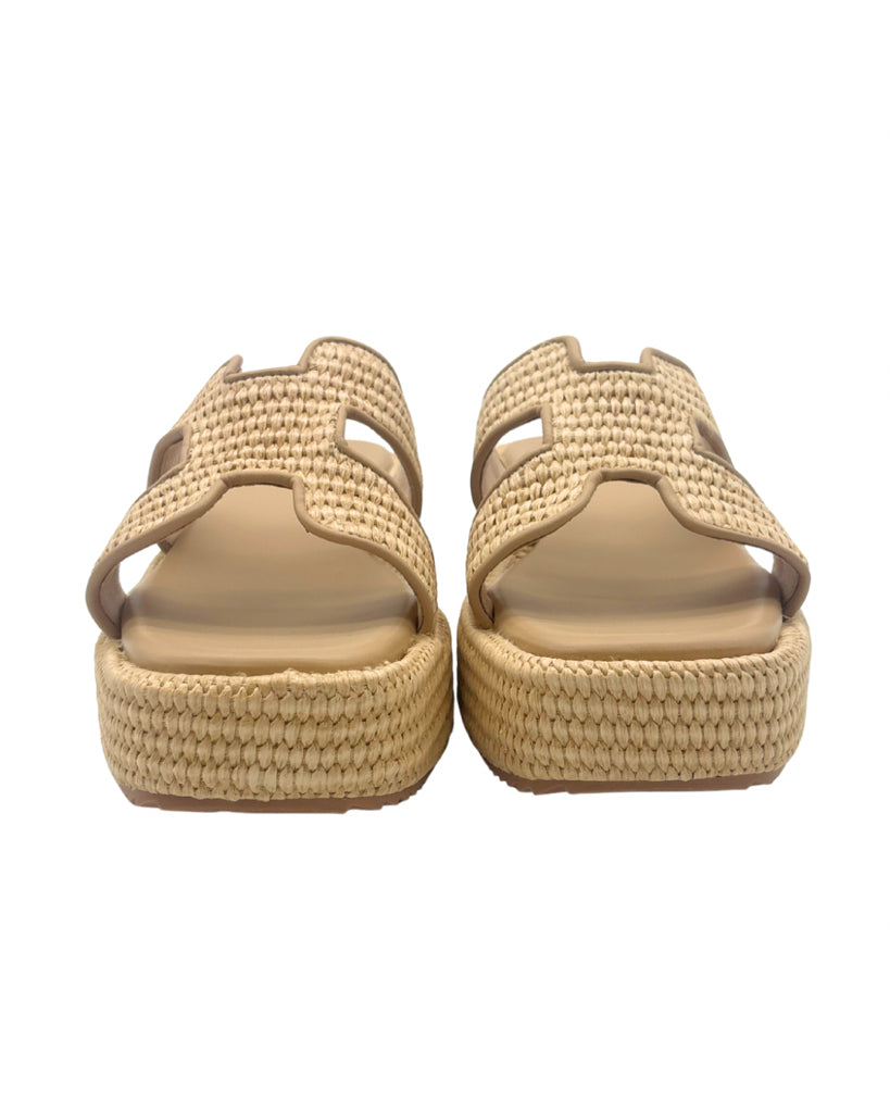 Monrovia Size 8 Sandals