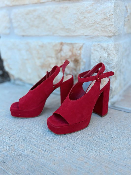 Vince Camuto Size 8.5 Heels