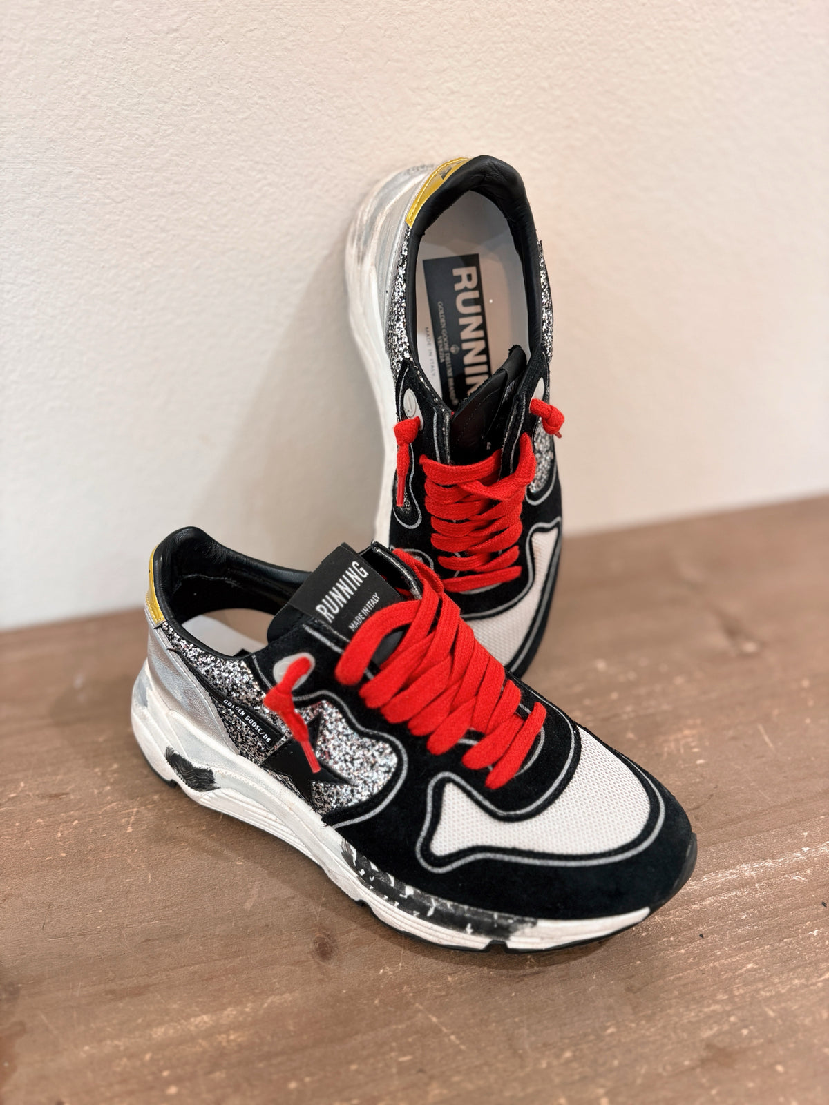 Golden Goose Size 36 (US Size 6) Sneakers
