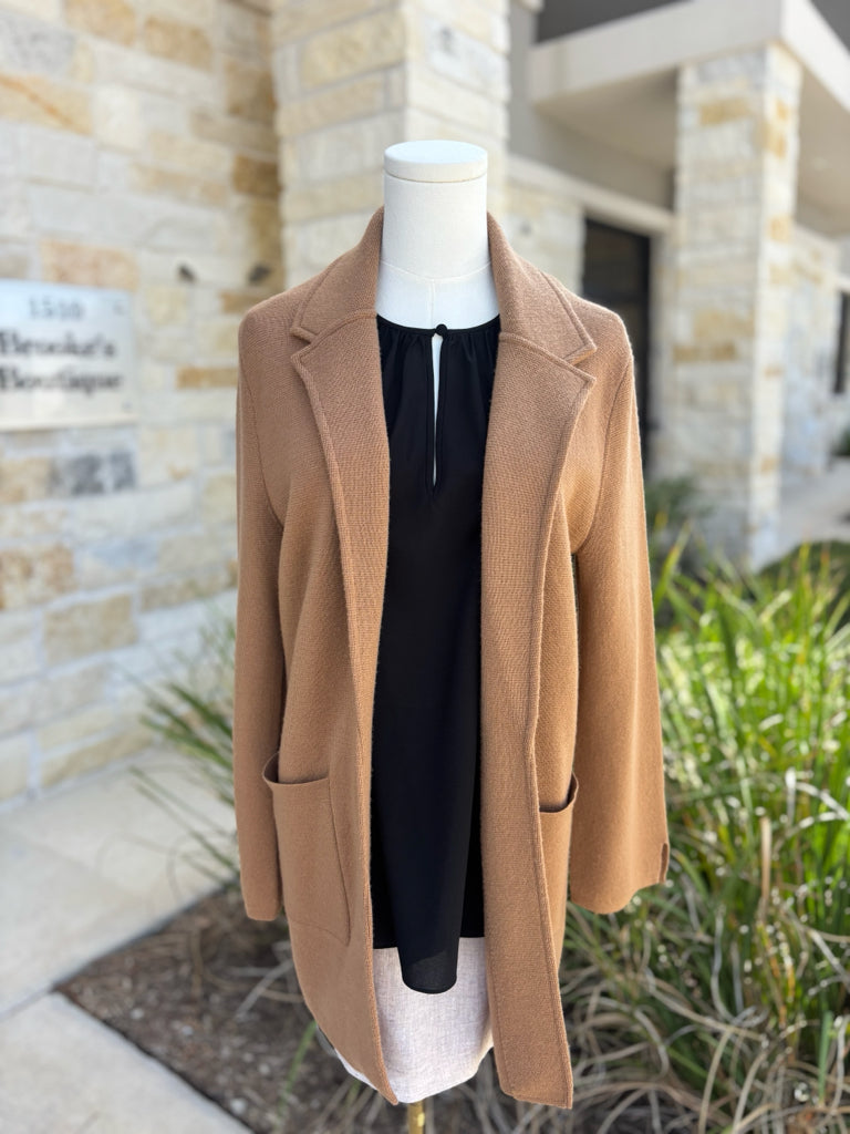 WYETH Size Medium Cardigan
