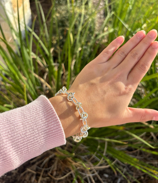 Size 7.5 Kendra Scott Chainlink Bracelet