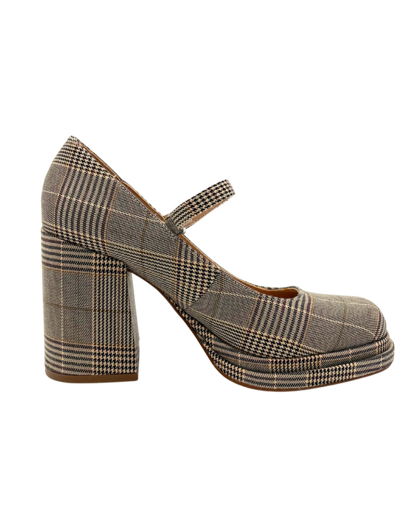 Steve Madden Size 7.5 Heels