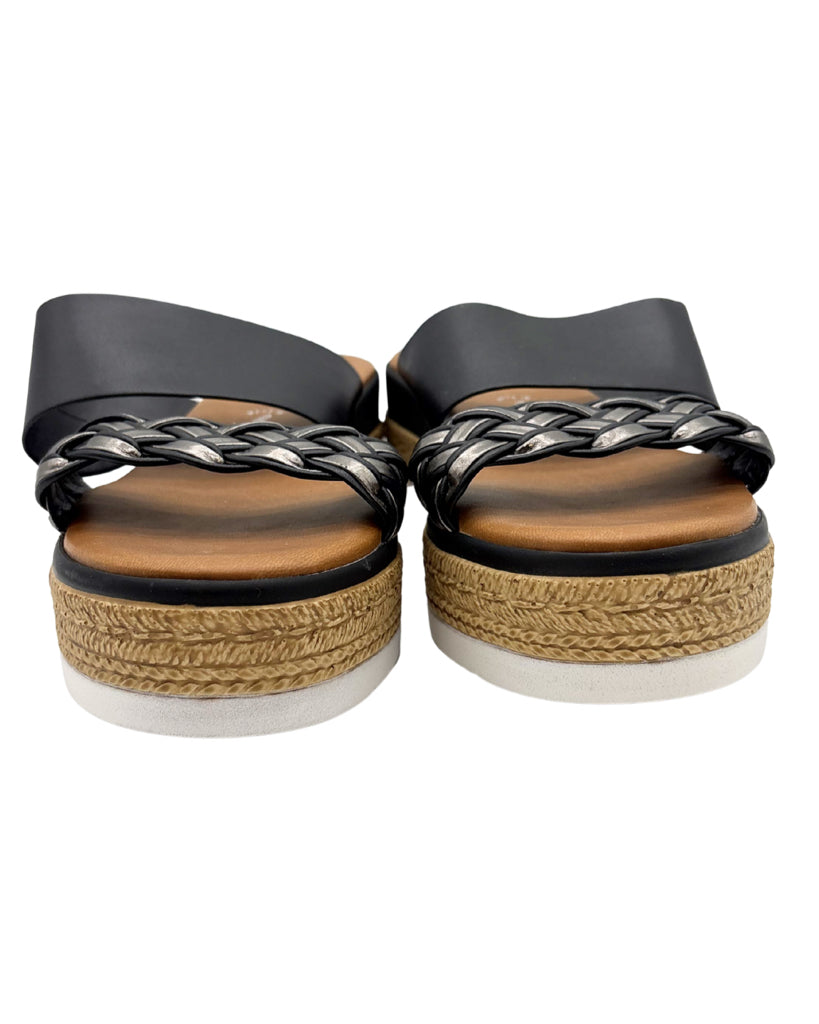 Italian Shoe Makers Size 8.5 Platforms