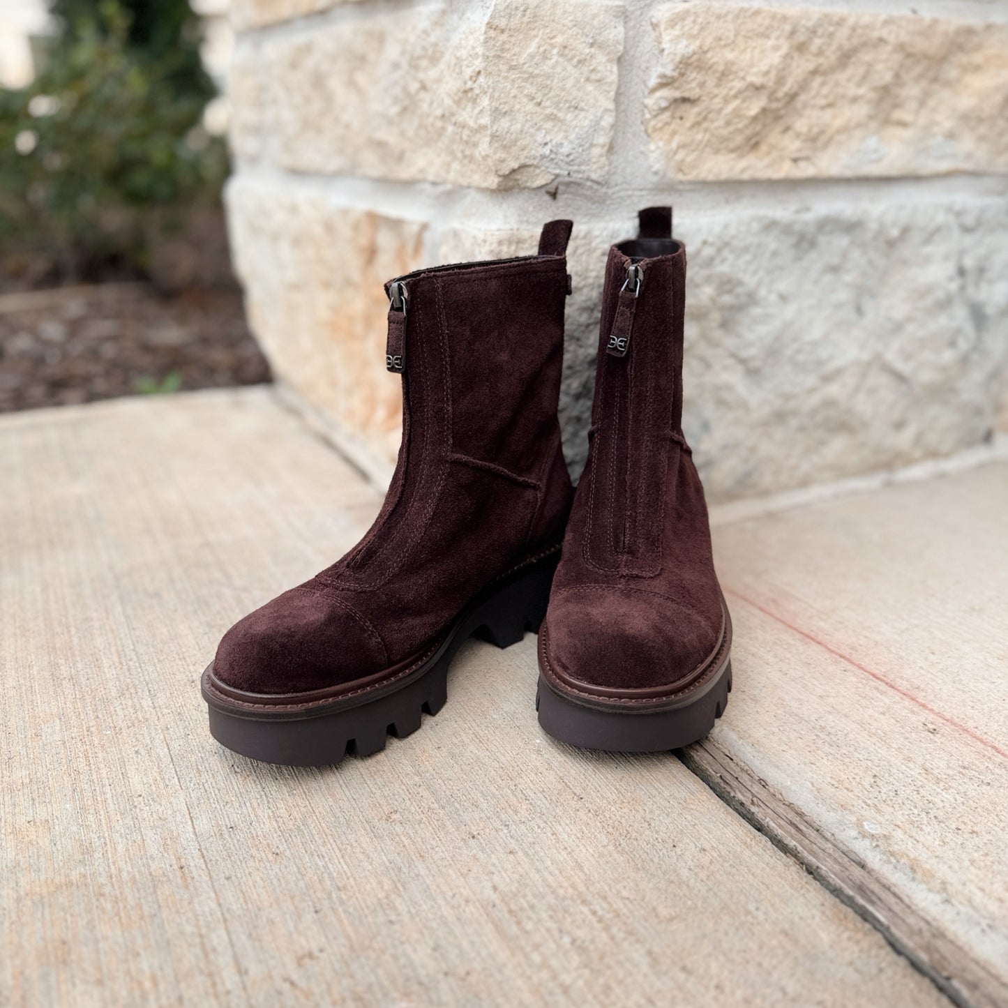 Sam Edelma Size 8.5 Brown Chunky Boots