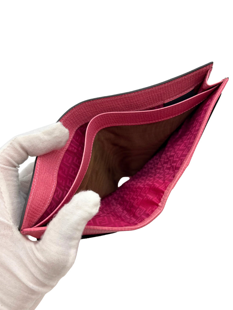 Fendi Size Monogram Wallet