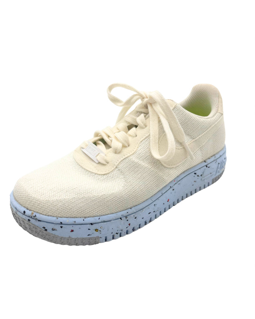 Nike Size 8 White Shoes