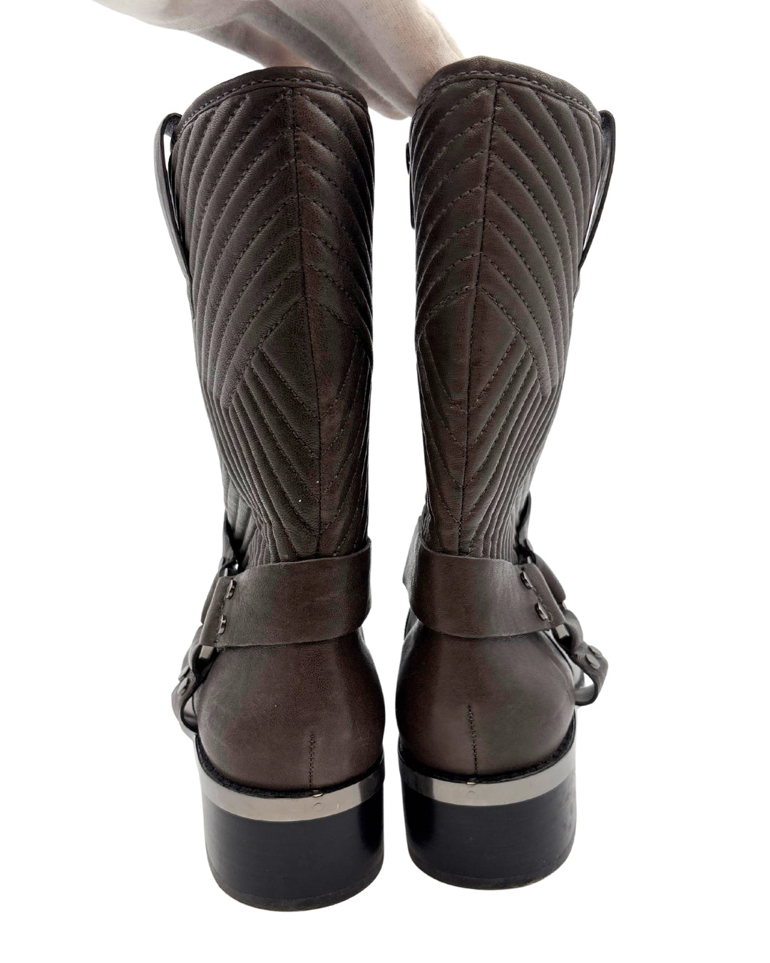 Vince Camuto Size 7.5 Boots