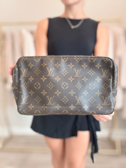 Louis Vuitton Monogram Trousse Toilette