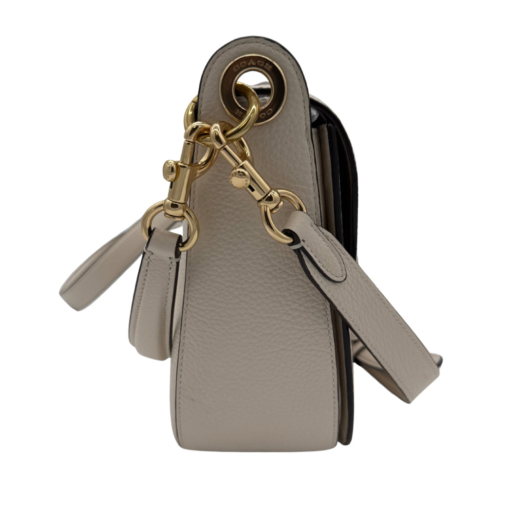 Coach White Kleo Shoulder Bag 23