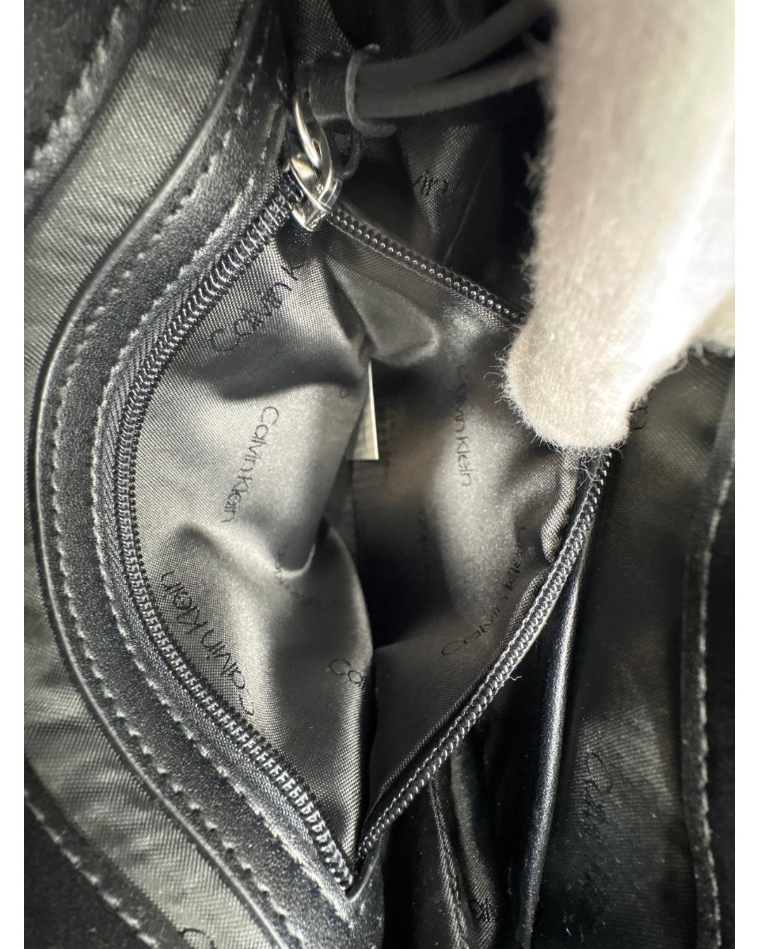 Calvin Klein Crossbody