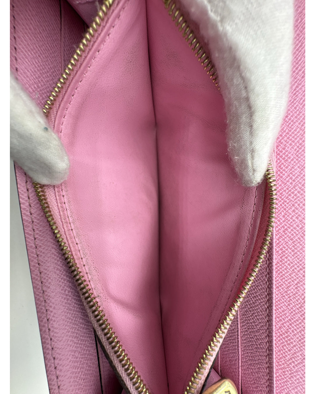 Louis Vuitton Sarah Wallet 2023 Christmas Animation Collection
