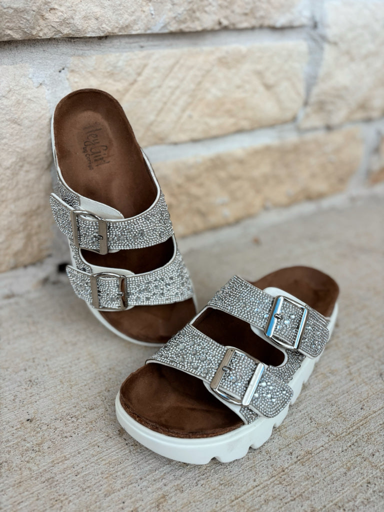 Hey Girl Size 7 Sandals