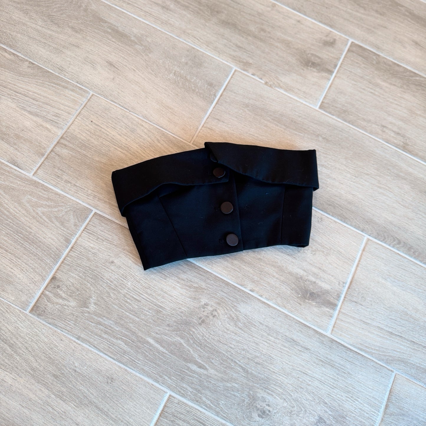 Kimhekim Size XS Black Strapless Top