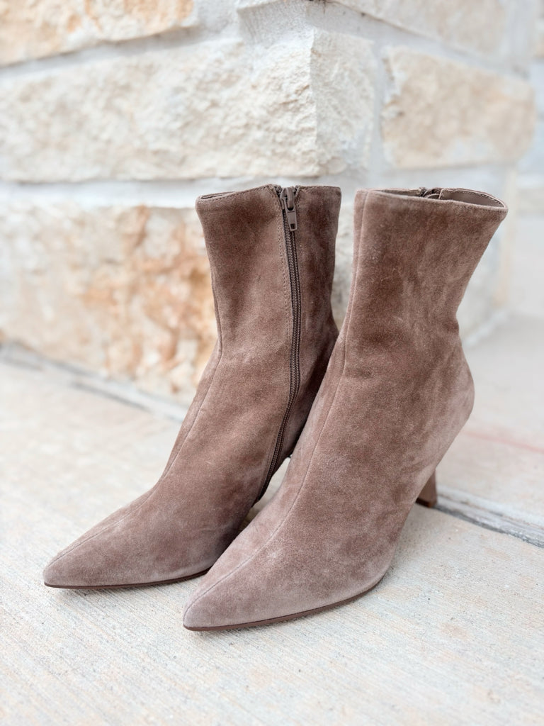 Steve Madden Size 8.5 Brown Boots