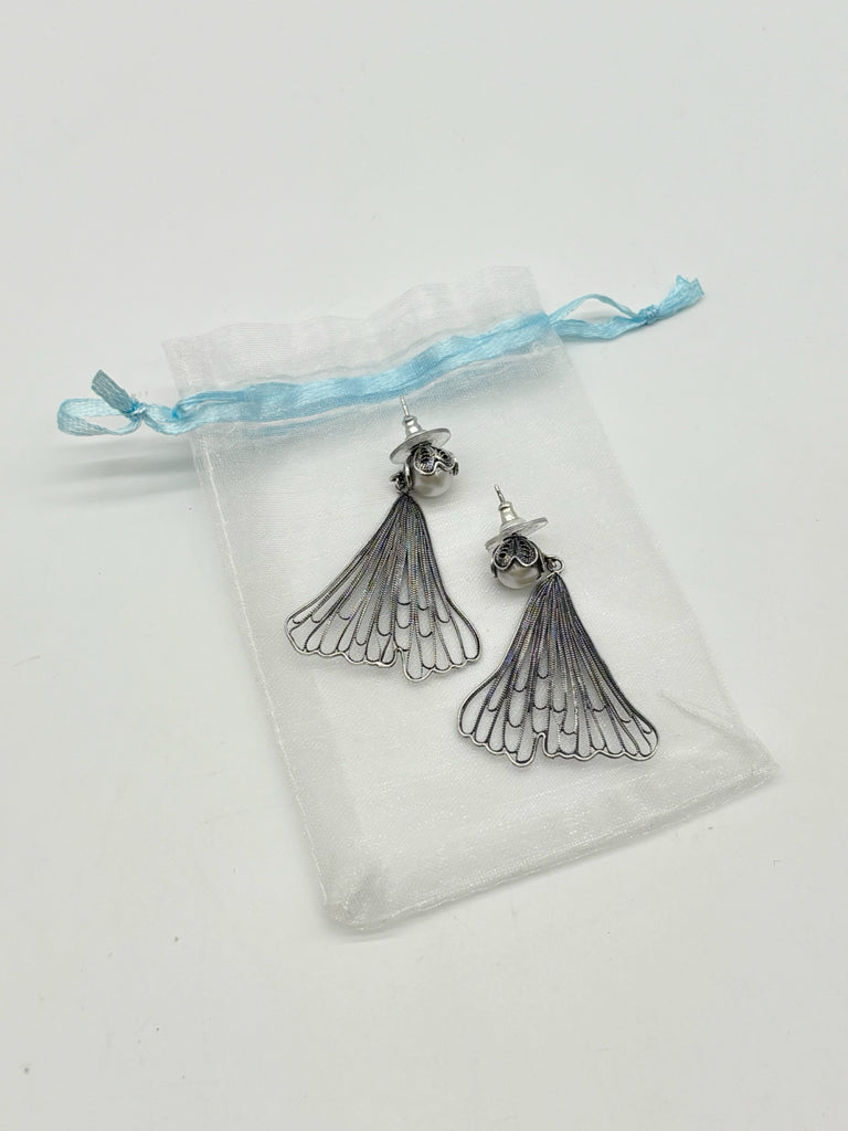 Yvone Christa Ginkgo Biloba Earrings