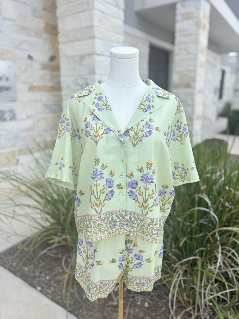 A Loves A Size XL Set R/$97 & $109