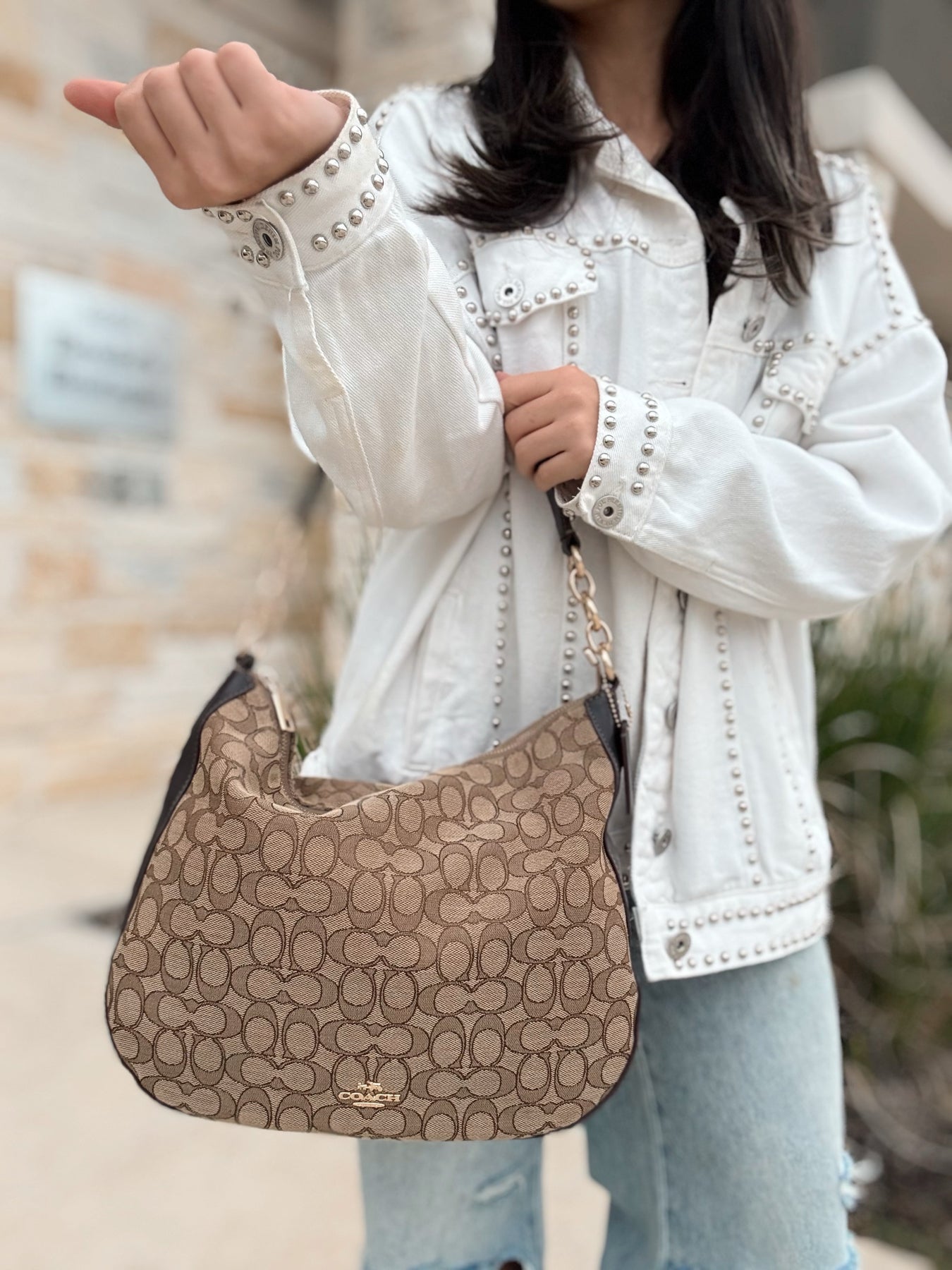 Coach Monogram Hobo Bag    Description: