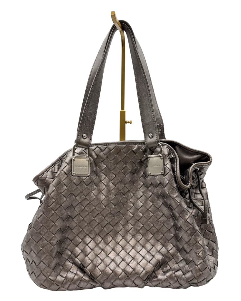Michael Kors Silver Sholder Bag