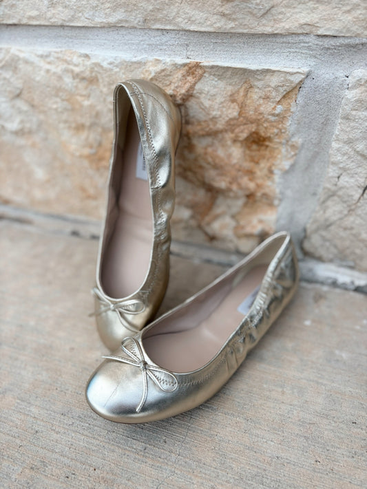 LK Bennett Size 39.5 Gold Flats