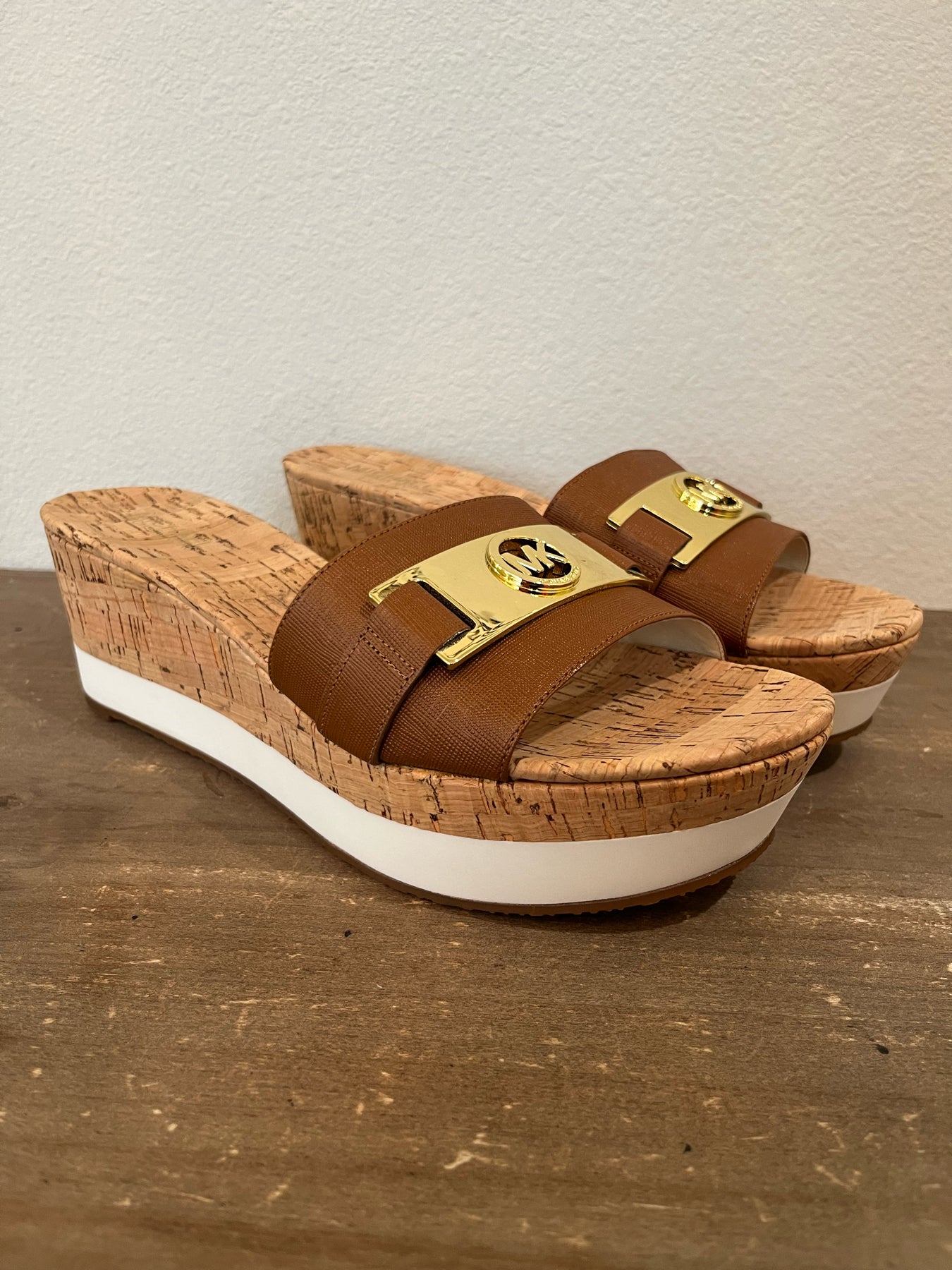 Michael Kors Size 11 Brown Wedges