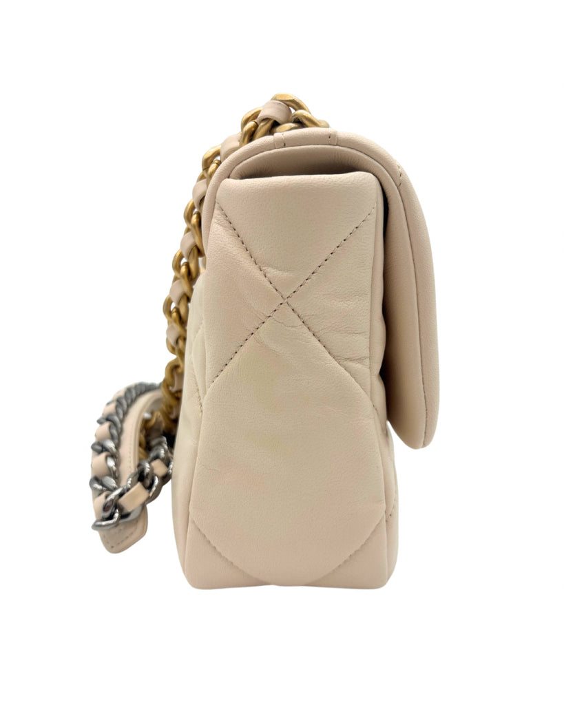 Chanel Handbag 19