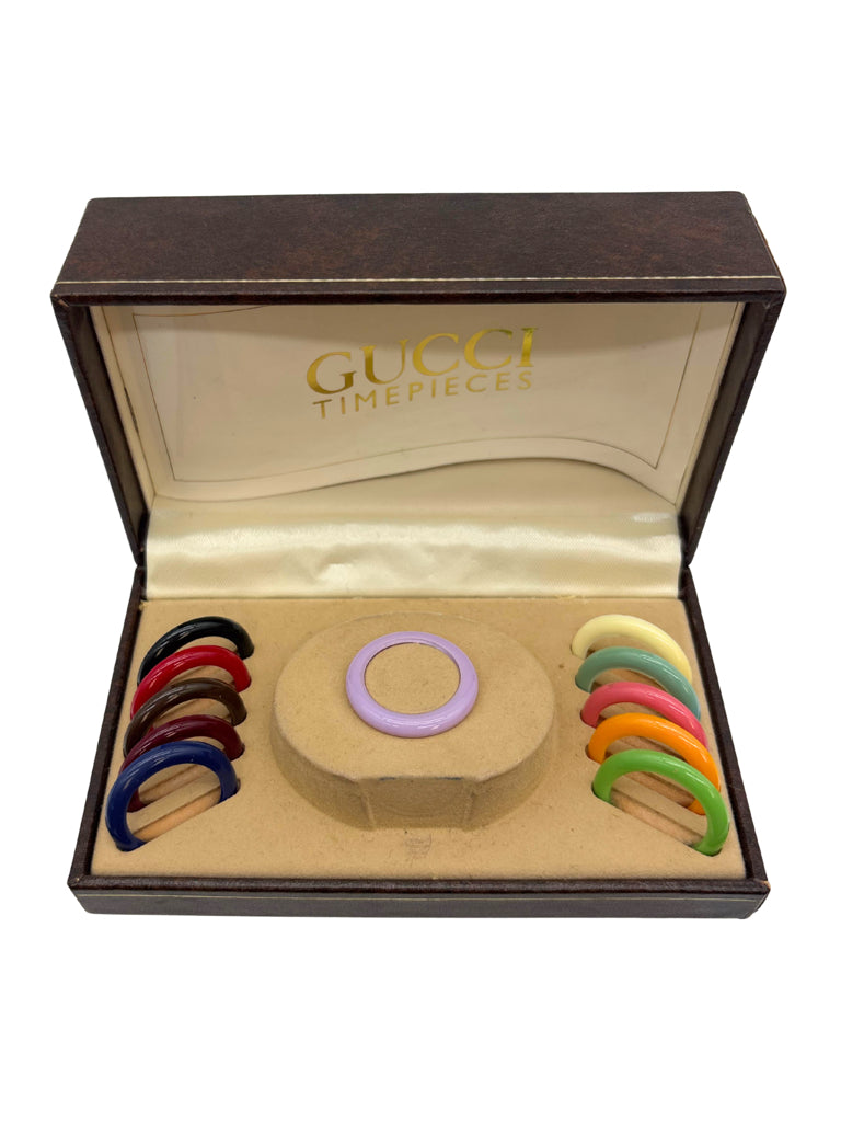 Gucci Gold Bangle Watch 12 Changable Bezels