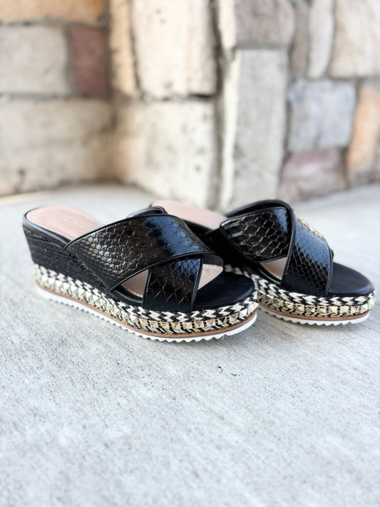 BCBG Size 7.5 Black Espadrille Wedge