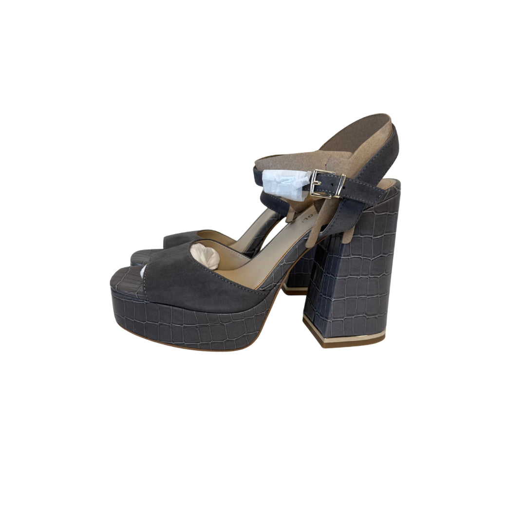 Kenneth Cole Size 9 Gray Snake Heels