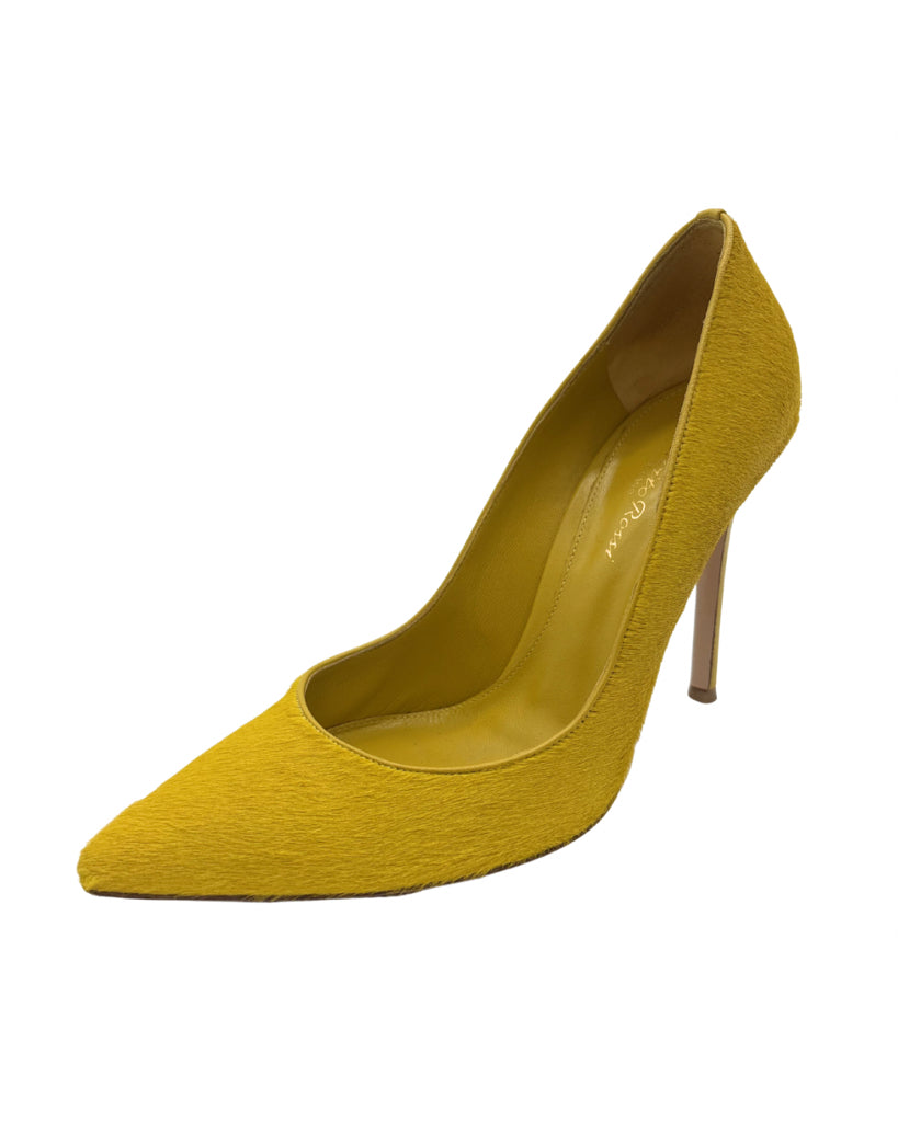 Gianvito Rossi Size 38.5 Heels