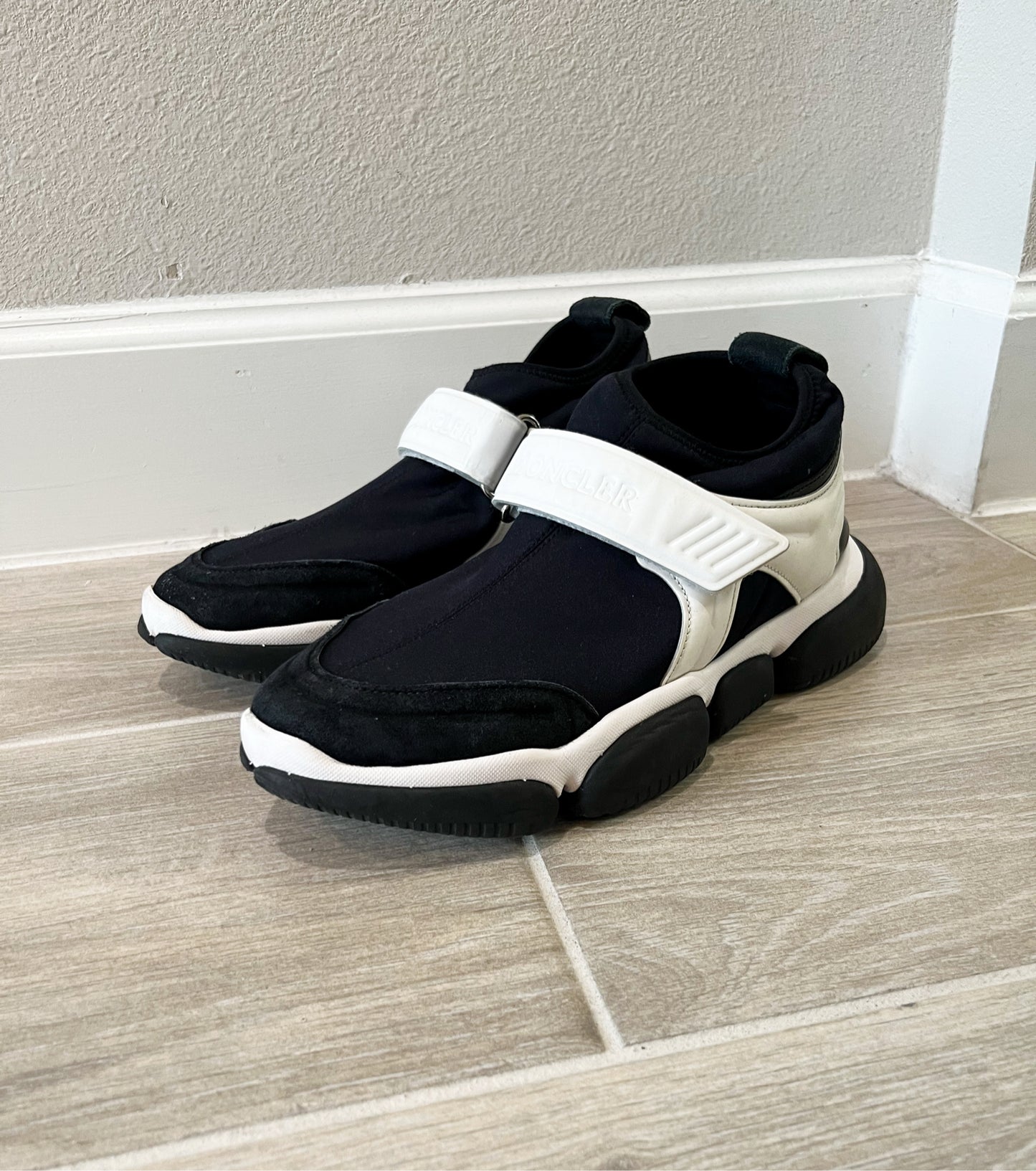 Monclear Size 38 Black Sneakers