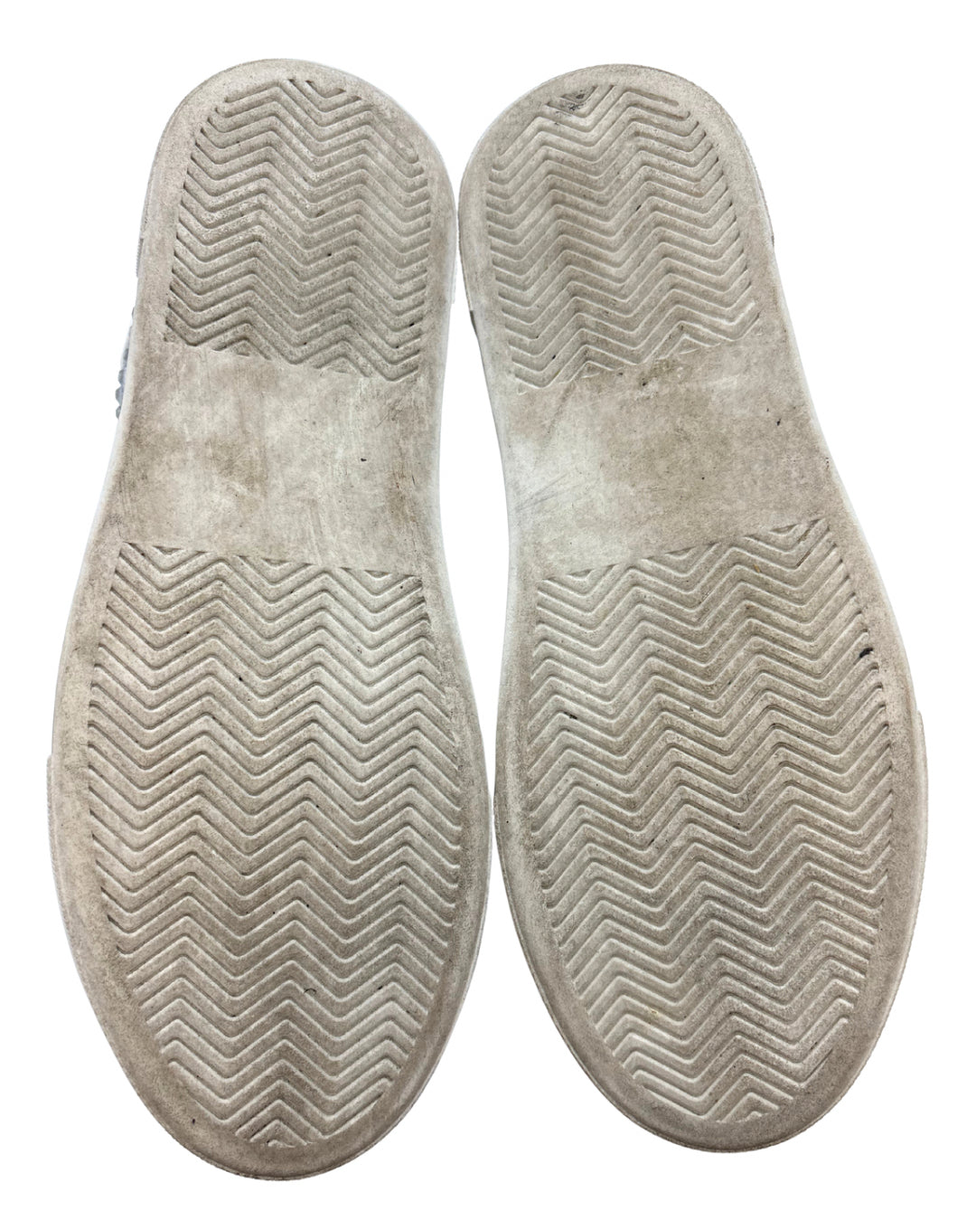 Betsey Johnson Size 6.5 Sneakers