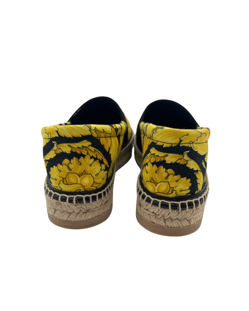 Versace Size 35 Gold Shoes