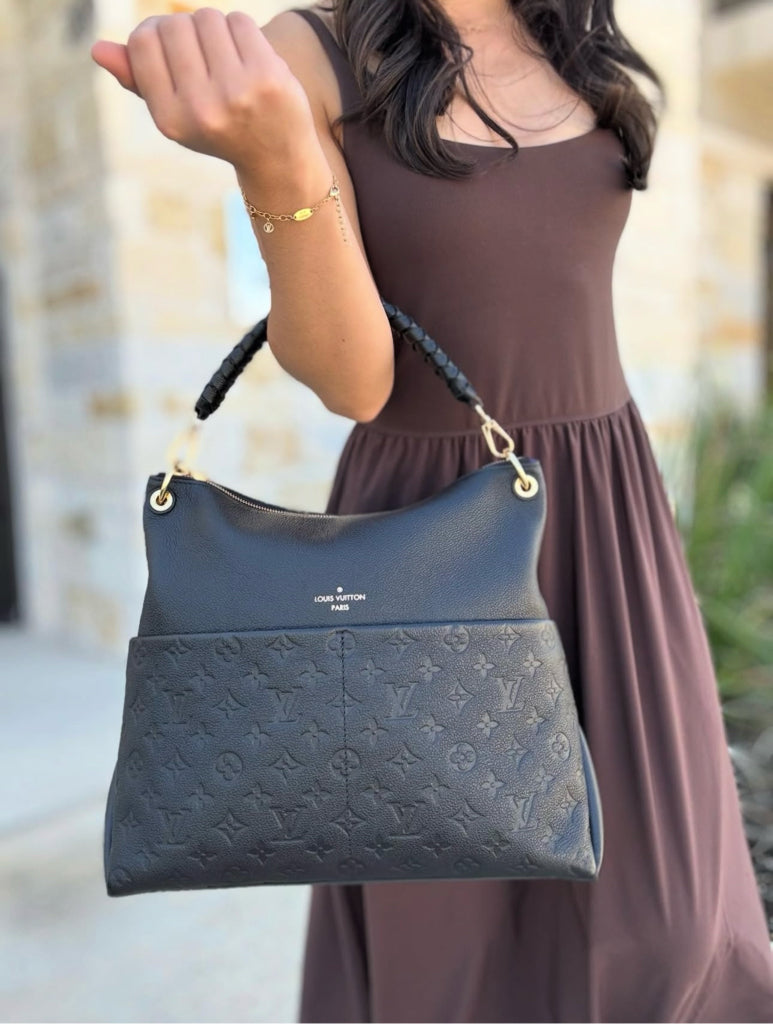Louis Vuitton Maida Hobo