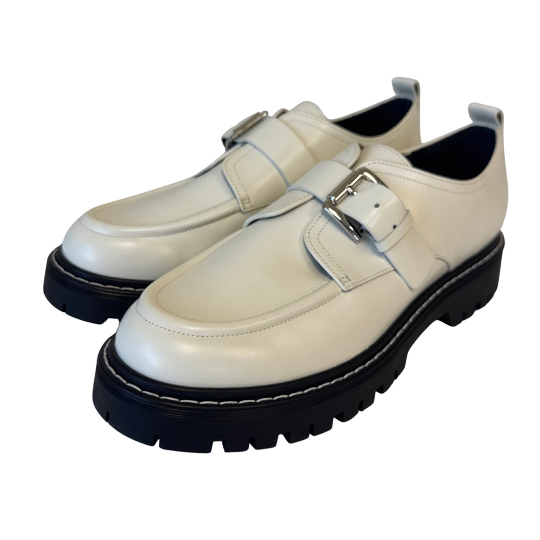 Marc Fisher Size 11 Ivory Loafers
