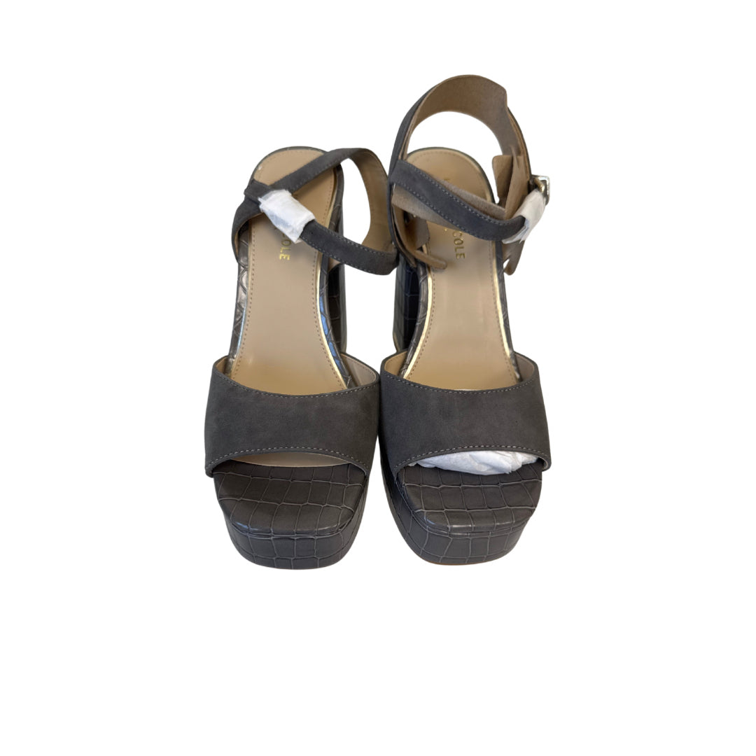 Kenneth Cole Size 9 Gray Snake Heels