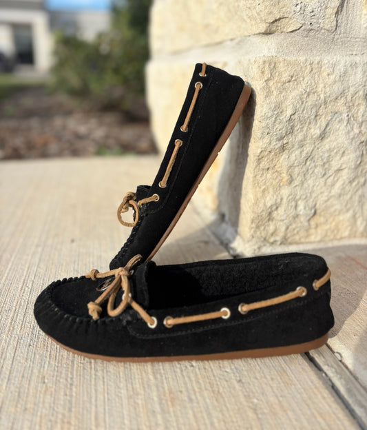 Coach Size 37 Black Loafers