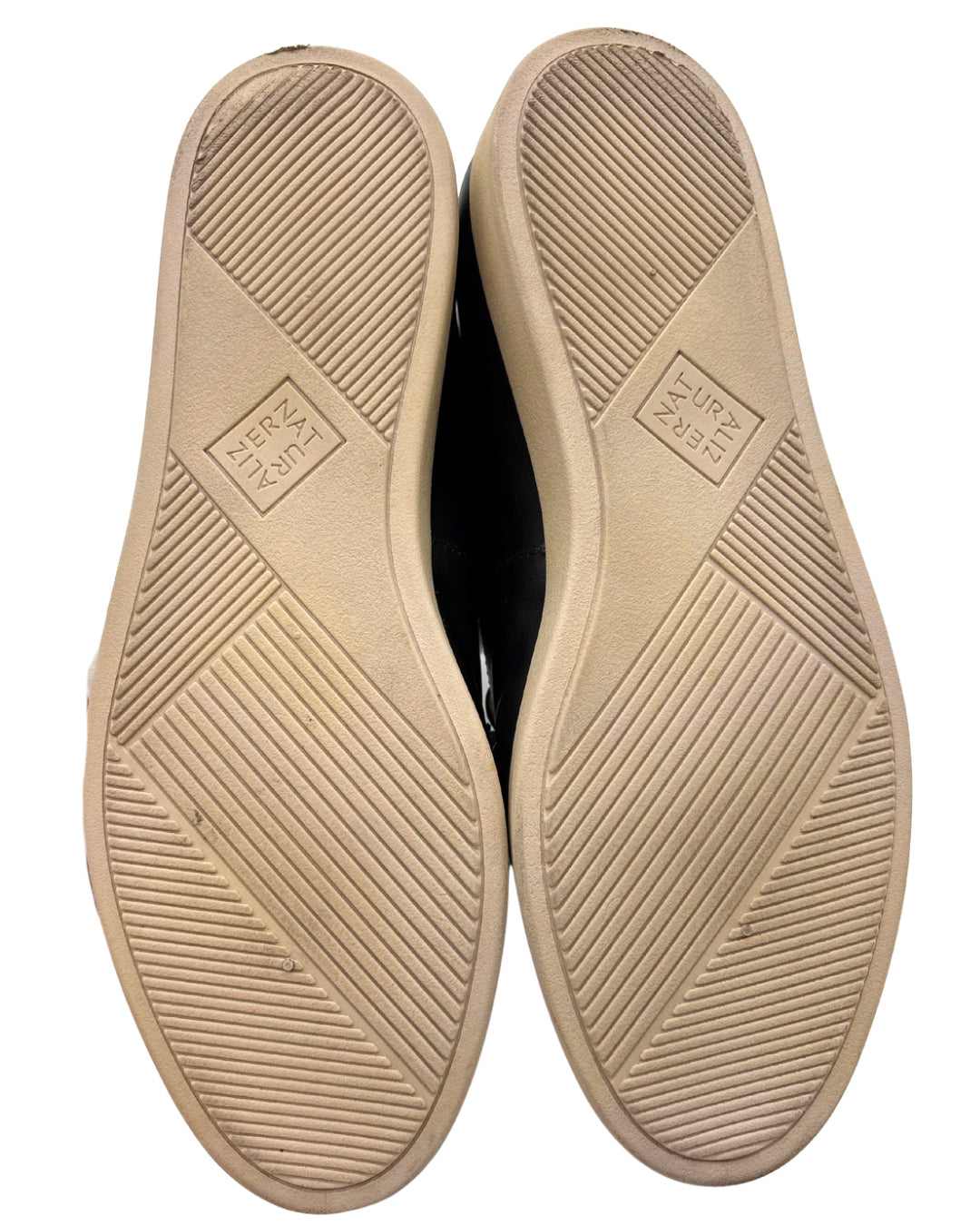 Naturalizer Size 10 Loafers